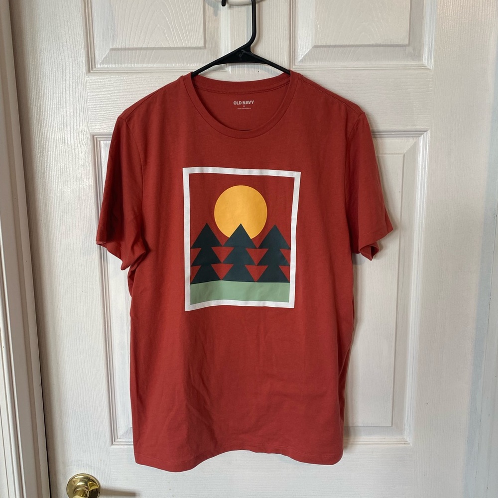 Men’s graphic t-shirt